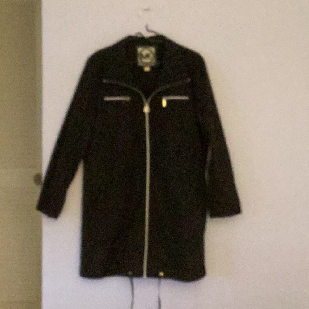 Michael Kors Rain Coat - Sz XL- In perfect condition.Great for Fall & Spring